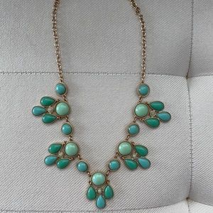 Francesca’s Collection Statementl  Different Green Necklace